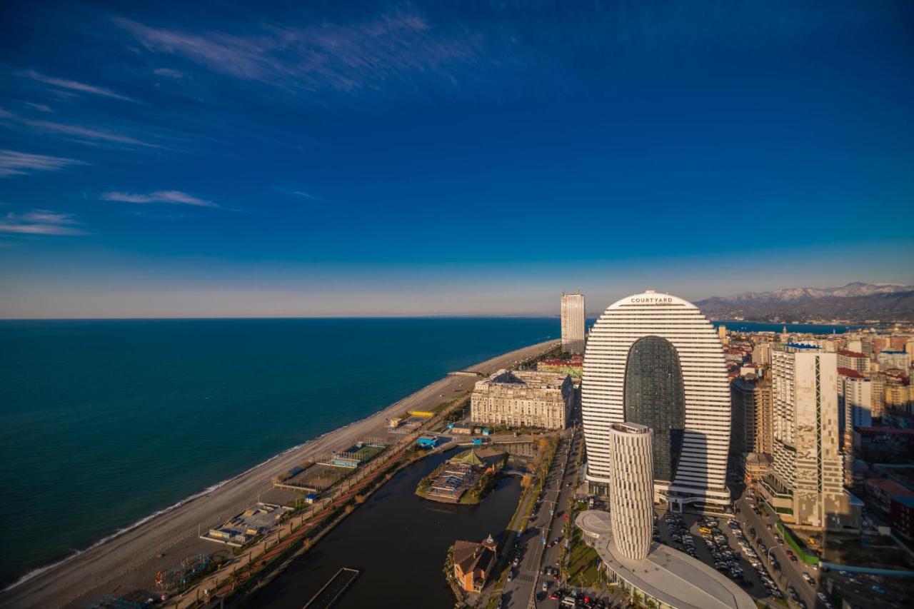 الشقق الفندقية باتوميفي  Orbi Luxury Sea View المظهر الخارجي الصورة