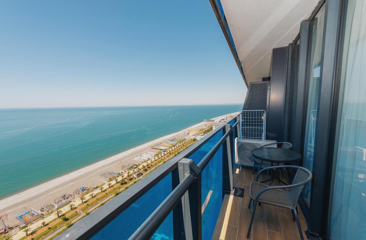 الشقق الفندقية باتوميفي  Orbi Luxury Sea View المظهر الخارجي الصورة