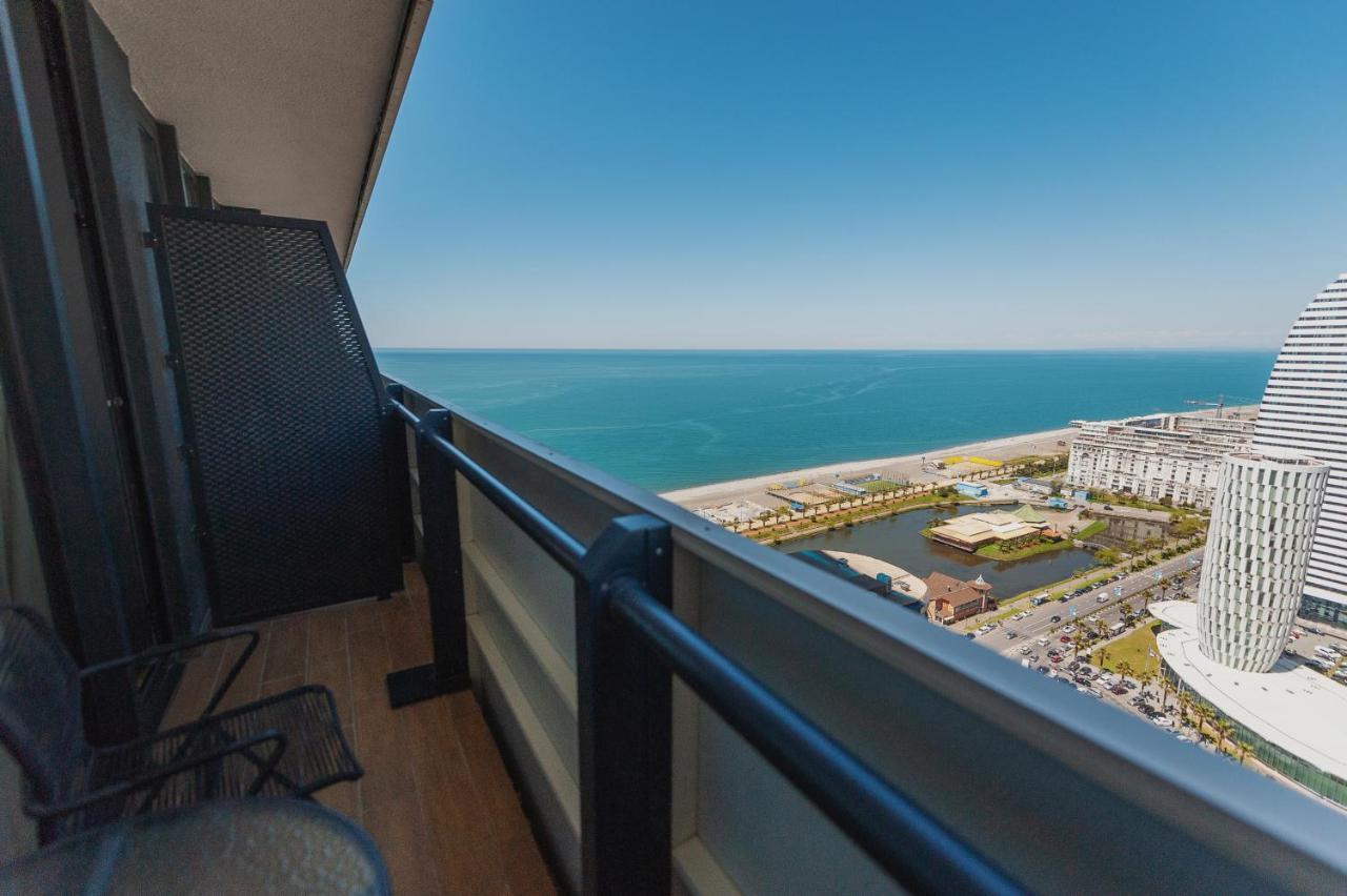 الشقق الفندقية باتوميفي  Orbi Luxury Sea View المظهر الخارجي الصورة